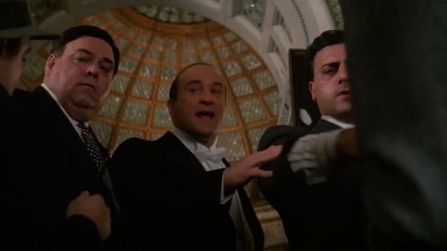 Неприкасаемые (1987) – Русский трейлер HD смотреть онлайн