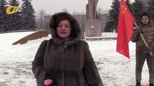 В ЖЕЛЕЗНОГОРСКЕ В ГОДОВЩИНУ ДНЯ СМЕРТИ В. И. ЛЕНИНА ПРОШЕЛ МИТИНГ смотреть онлайн