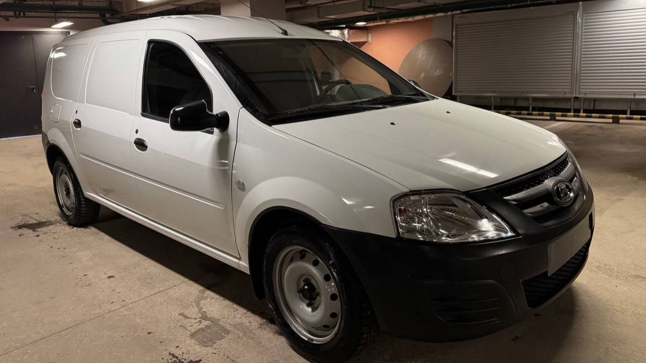 Lada Largus; 1.6 MT; 2020; Белый смотреть онлайн