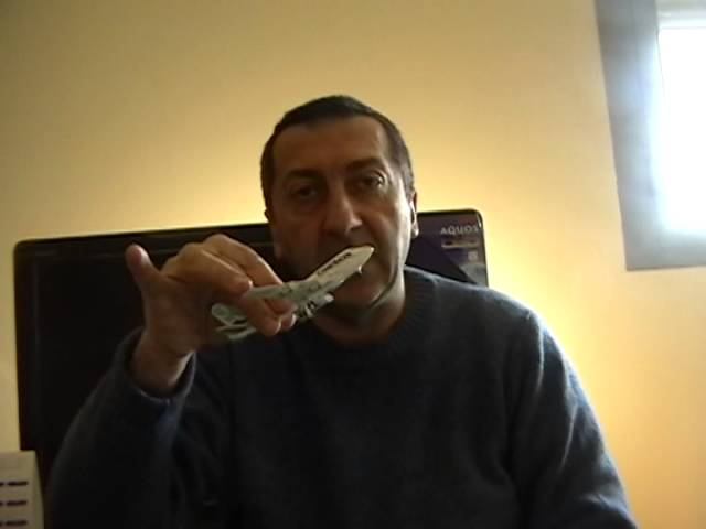 РОБЕРТ LEVEL OFF LEVEL BUST