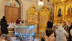 Стихиры на хвалитех гл. 1-й. Регент Екатерина Артюхова.