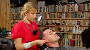 (АСМР) Полный комплекс услуг для клиента. Стрижка, массаж лица и головы. #асмр #массаж #барбер