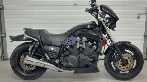 Yamaha V-MAX 1200 - 3UF-008003