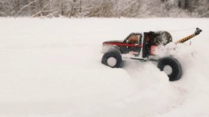 Снежный 4x4 радиоуправляемый драйв движения на модели 1/8 Crossrc EMO X5