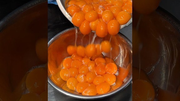 Супер пышный и насыщенный шоколадный торт кастелла с шоколадом смотреть онлайн