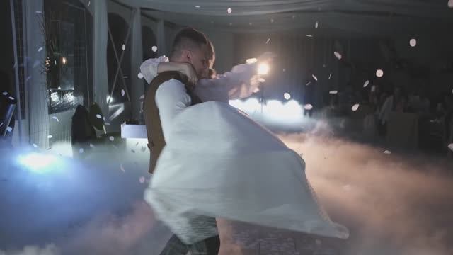 E & V смотреть онлайн