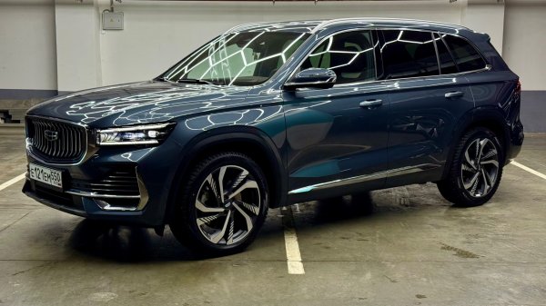 Эффект жидкого металла: Обзор серого Geely Monjaro 2023 Flagship