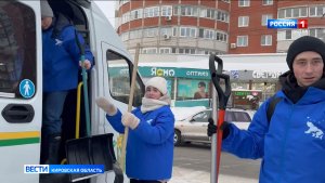 Стартовала акция «Снежный десант». Студенты отправились на помощь в 8 районов области