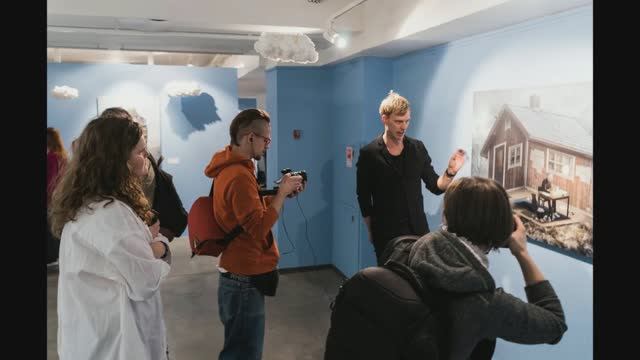 Знакомство с творчеством Эрик Йоханссон смотреть онлайн