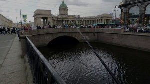 КАНАЛ ГРИБОЕДОВА, ГУЛЯЕМ ПО ЦЕНТРУ ЛОВИМ НА СПИННИНГ😎