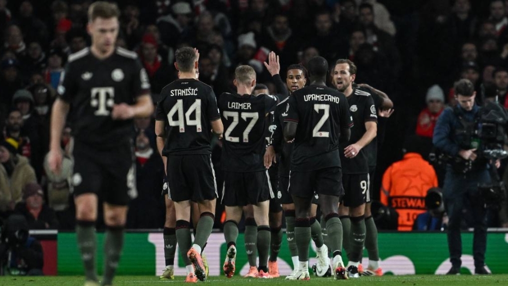 Бавария - Аугсбург Германия 24.01.26 симуляция прямая трансляция матча обзор матча футбол смотреть онлайн