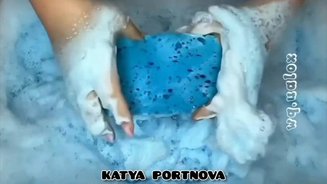 История странная, + губка с порошком.