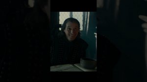 Фриковатый кастелян в Рыцаре 7 королевств))