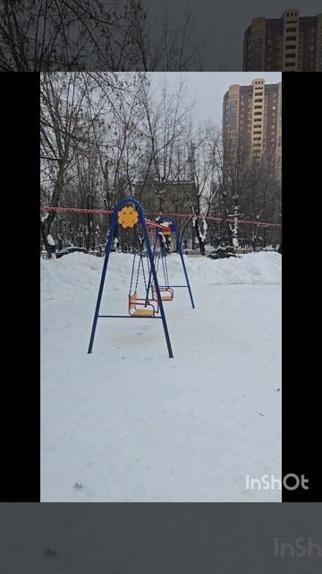 Детская площадка за ДК Мир Реутов