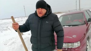 Жизнь в деревне . Замело все застревают еле съездили