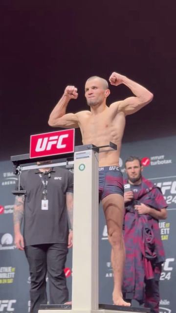 Бой состоится, но с финансовыми штрафами для Фигейредо. смотреть онлайн