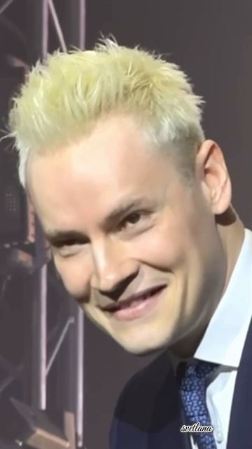 #SHAMAN 💖💖💖
"Ты моя звезда,
мой яркий свет" смотреть онлайн