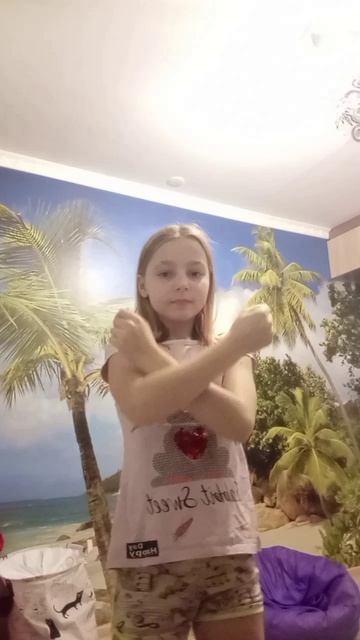 учу танцевать 💃 смотреть онлайн