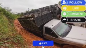 Глина и грязь: бразильский дальнобой выживает на этих дорогах