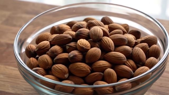 МИНДАЛЬ В КУЛИНАРИИ. Рецепт внутри! С Вас подписка, лайки и комменты! смотреть онлайн