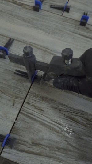 Укладка плитки на пол 24.01.26