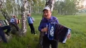 Йырым һеҙгә дуҫтарым