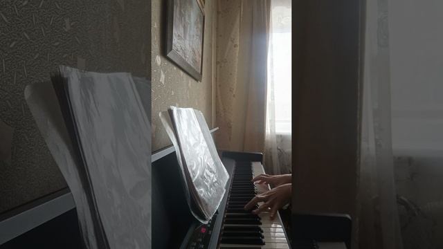 Playing Love. Ennio Morricone (piano)