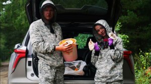 СТОЛЬКО ЛИСИЧЕК МЫ ЕЩЕ НЕ ВИДЕЛИ! ПОЕЗДКА В ЛЕС ЗА ГРИБАМИ И ЯГОДАМИ. ЖИЗНЬ В ДЕРЕВНЕ.