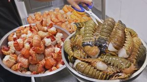 гора лобстеров!