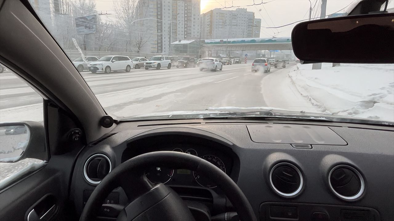 Еду на работу и объясняю ПДД на реальных примерах смотреть онлайн