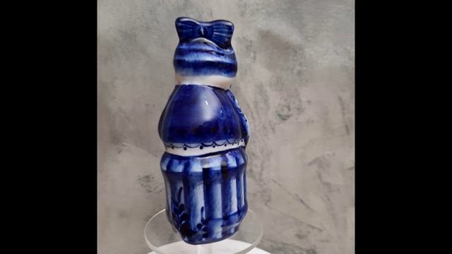 Баба Яга с помелом Гжель