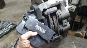 Редкая причина неравномерного износа колодок УАЗ Патриот