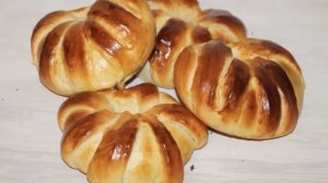 Вкусные рогалики с варёной сгущёнкой. Попробуйте приготовить!