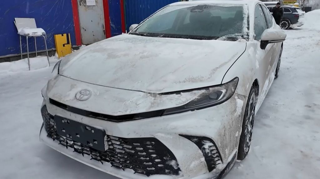 Toyota Camry (гибрид) - выдали Клиенту смотреть онлайн