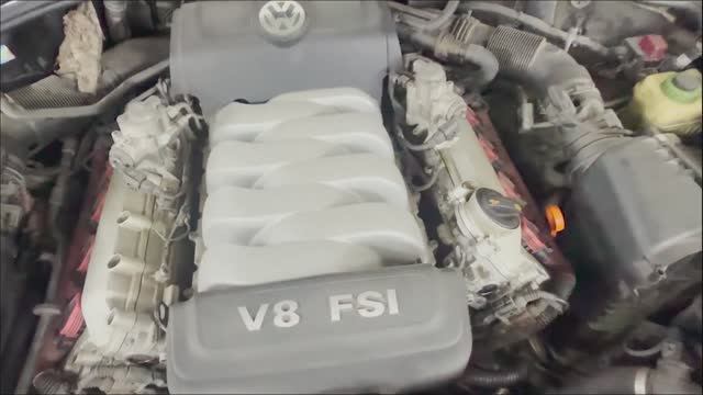 Touareg 4.2 BAR v8 замена термостата, снятие теплообменника.