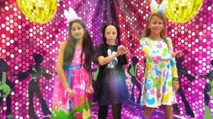 Пасхальный челлендж от Насти и Уэнсдэй