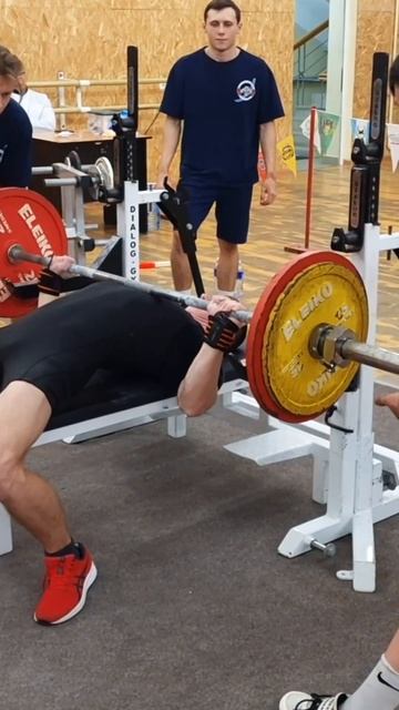 Первые соревнования по пауэрлифтингу, лучшие попытки!