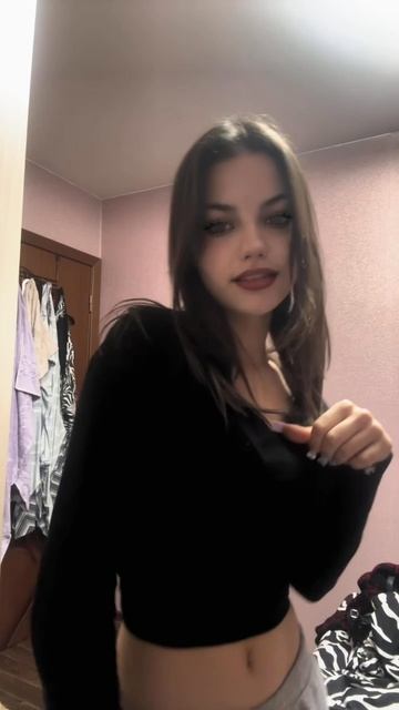 Что снимать больше❓ #mashadark #машадарк #тренды #trend