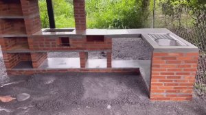 Мангальная зона из кирпича для дачи