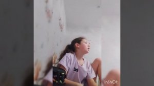 простите что так но вот вам рисуночек
пишите что нарисовать мне)