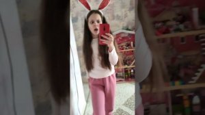 попала в компьютерную игру « фабрика лабубу «
