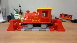 Как собрать памятник паровозу Красная стрела из Lego Duplo