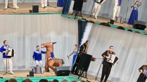 Культурно отдыхаю.