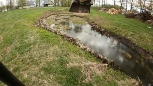 Демонтаж плотины пруда для надлежащей очистки