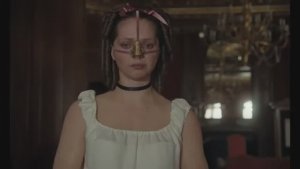 «Гадкая сестра» — официальный трейлер 2026