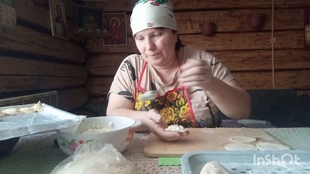24-01-2026. Жизнь в деревне.Настряпала вареники с картошкой,творогом. смотреть онлайн