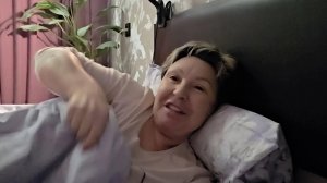 репортаж из кровати 😁и ☕️ с 🍞🧀