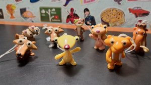 ЛЕДНИКОВЫЙ ПЕРИОД: СТОЛКНОВЕНИЕ НЕИЗБЕЖНО из Киндер-Сюрпризов | Обзор коллекции 2016 года!