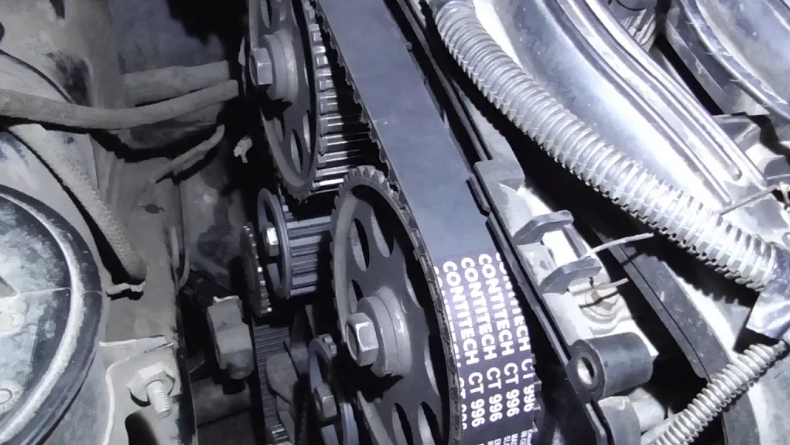 Замена ремня ГРМ и роликов ВАЗ 2110 16V, ВАЗ 2111 смотреть онлайн