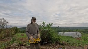 2025-08-25 ПО 31 ЕЗДИЛИ В БЕССЛЕНЕЕВСКУЮ. УБРАЛИ УЛИЧНЫЙ ТУАЛЕТ. СОЛЬ И УКСУС ОТ ПОРОСЛЕЙ СЛИВЫ